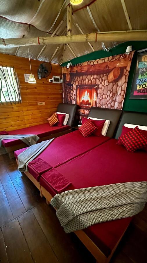 A Lounge Hostel And Cafe エッラ エクステリア 写真
